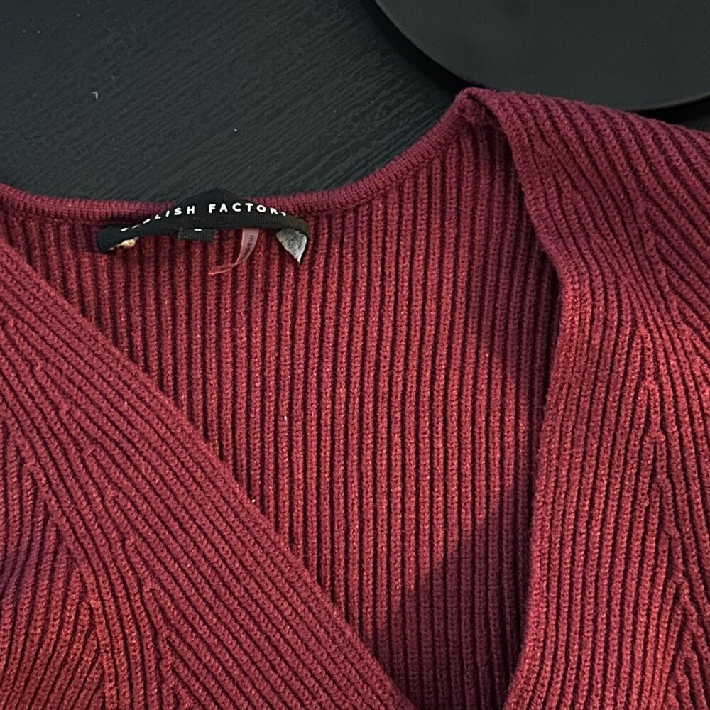 English Factory Burgundy Ribbed Knit Button-Front Vest – Size S - Picture 8 of 8